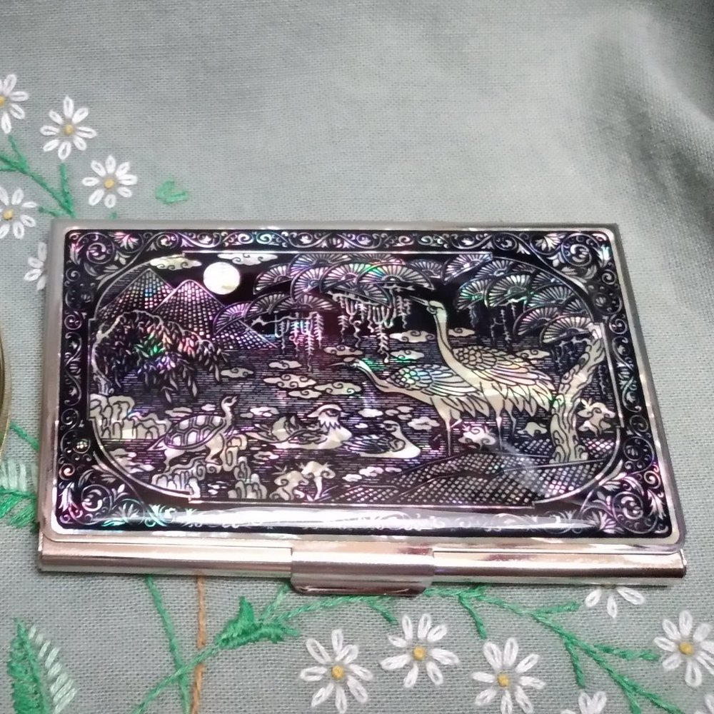 🎇New🎇 Mother of Pearl in-lay Card Holder